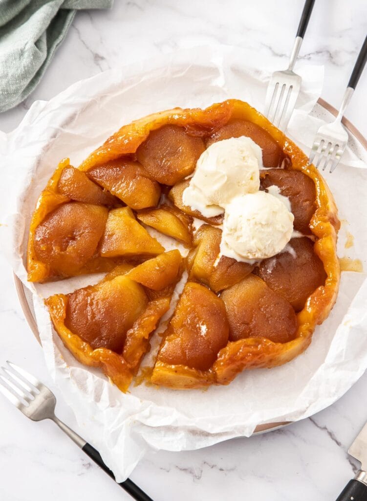 Apple-Tarte-Tatin-2 Tarte Tatin Recipe – The French Upside-Down Apple Tart